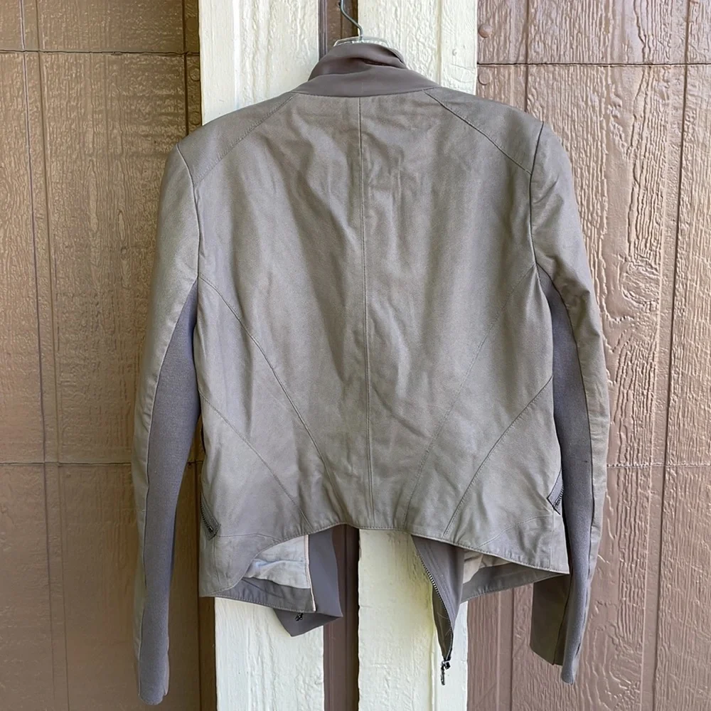 Gap NWT *Limited Edition* Jacket - Picture 8 of 10
